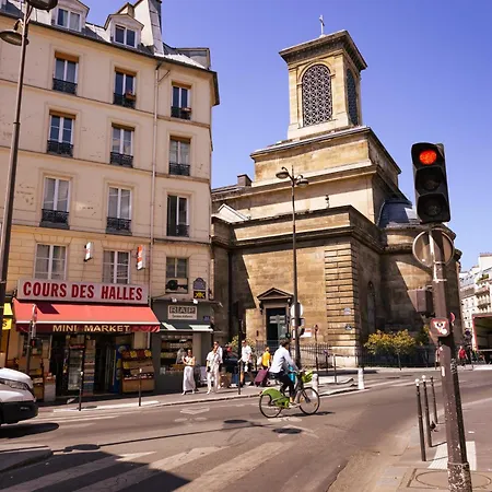 40M2 Eglise Notre Dame De Lorette Paris Exterior photo